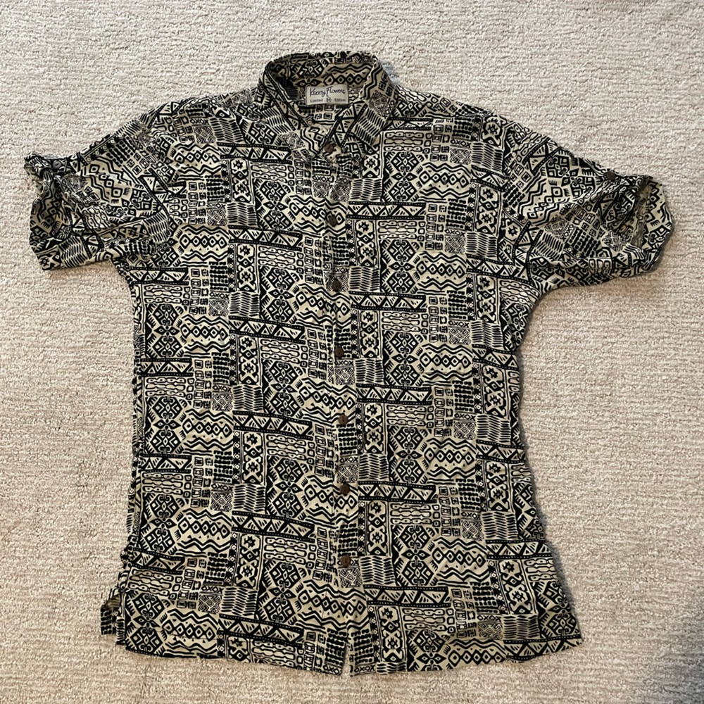 Kenny Flowers Gold Short Sleeve Button Down Medium